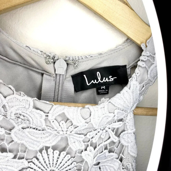 Lulu's Women's M Love Poem Light Grey Floral Lace Crochet Halter Mini Dress - Picture 9 of 11